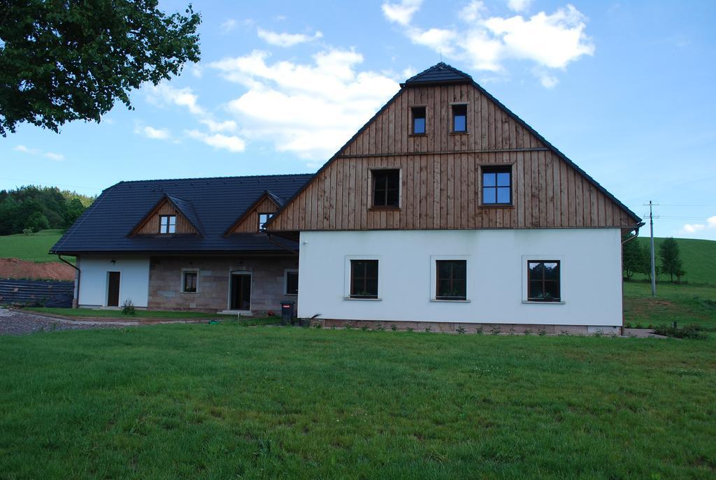 Statek Pod Lipou Hotel Pilníkov Екстериор снимка