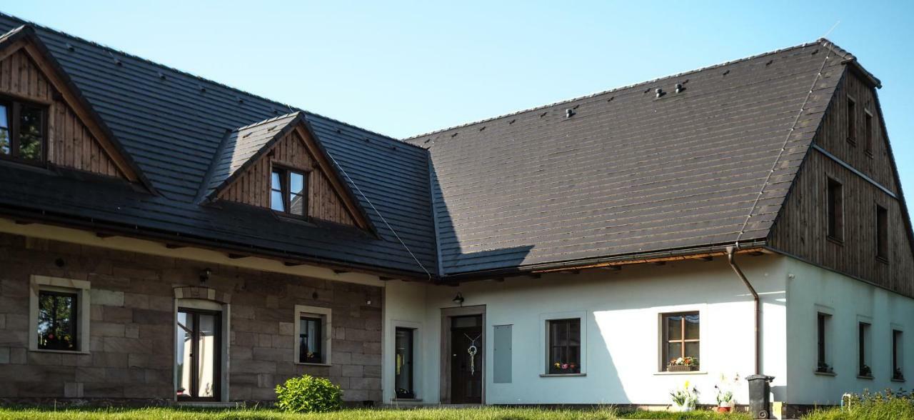 Statek Pod Lipou Hotel Pilníkov Екстериор снимка